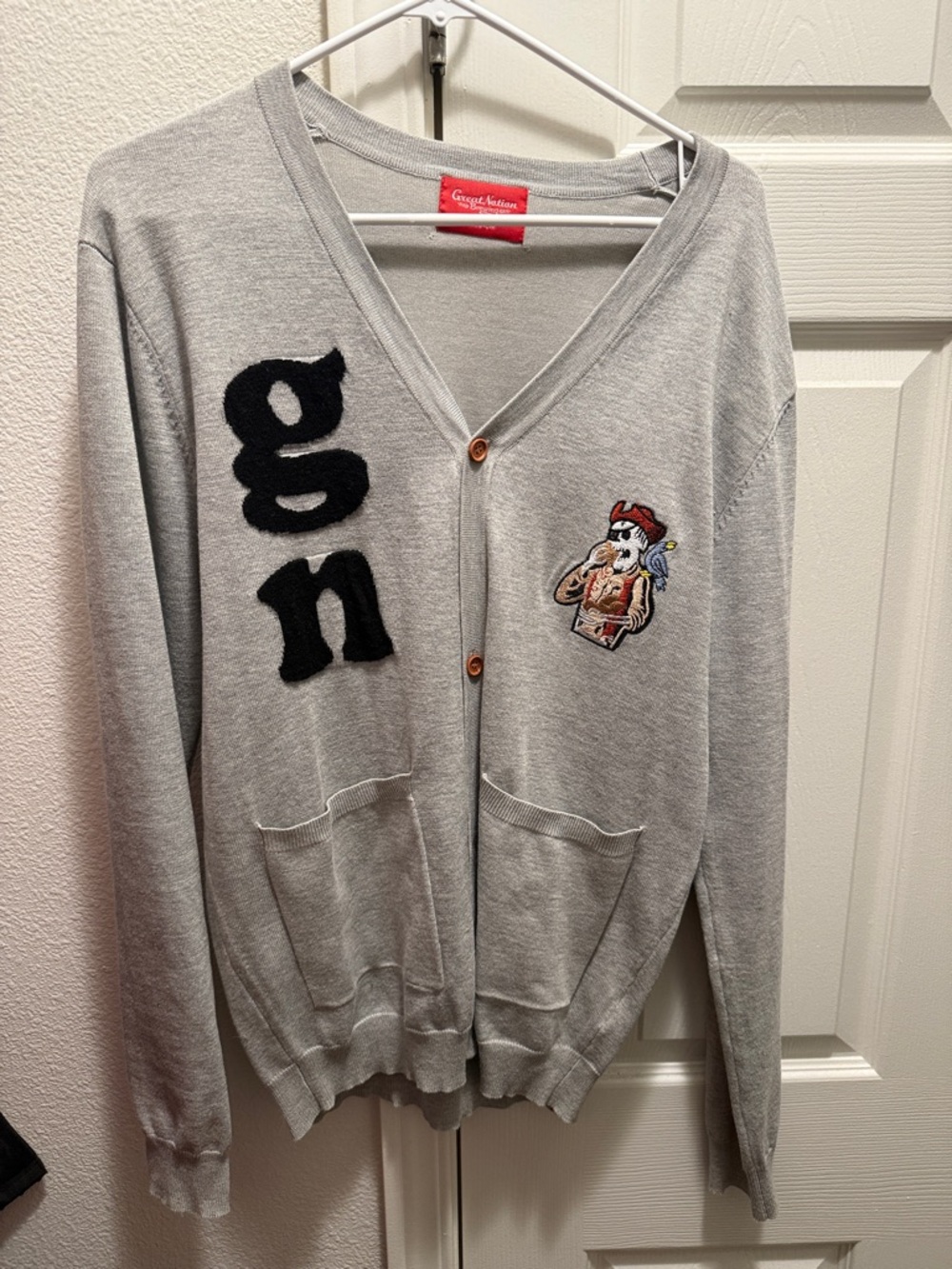 Great Notion Brewery Gray V-Neck Embroidered Patch Cardigan Sweater